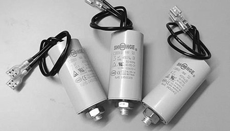 啟動電容器和運行電容器有什么區(qū)別？